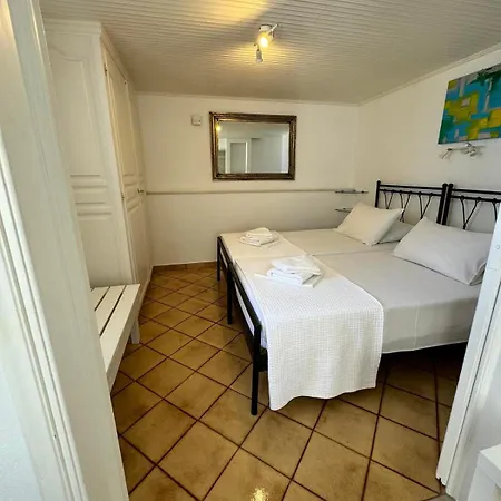 Anchor αpartments *