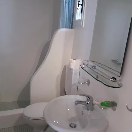 Anchor αpartments דירה