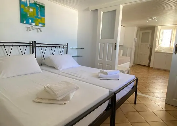 Anchor αpartments *