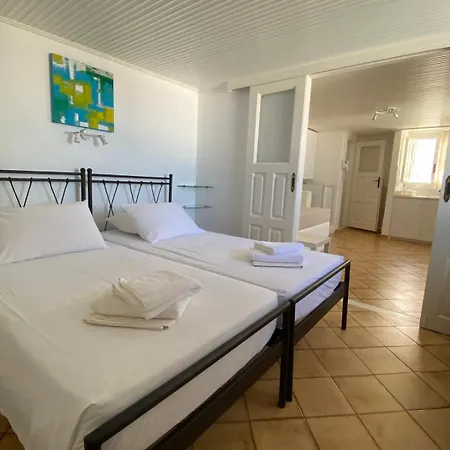 Anchor αpartments *